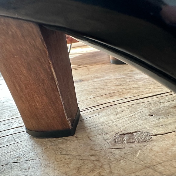 Patent Leather Claudia Ciuti Pumps - Picture 6 of 7